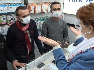 Akşener, Kahramanmaraş’ta Esnafı Ziyaret Etti