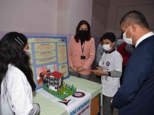 Pamukkale Toki̇ Ortaokulu’nda 4006 Bilim Fuarı Açıldı