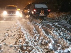 Off-road Tutkunlarının Karla Sınavı