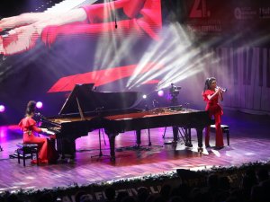 Antalya’da ‘Queenz Of Piano’ Rüzgarı