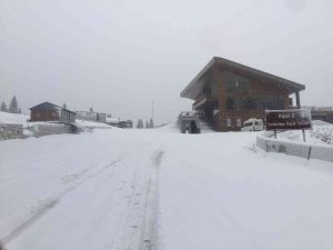 Kastamonu’nun Yüksek Kesimlerinde Kar Yağışı Etkili Oluyor
