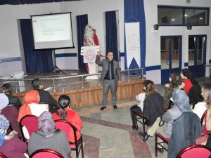 Sandıklı’da ’İ̇lmek İ̇lmek Sevgi, Ailenin Temeli’ Projesi