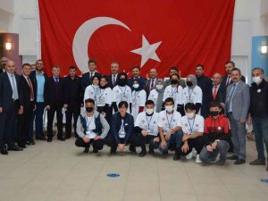 İ̇hl Öğrencilerinin Projeleri Görücüye Çıktı