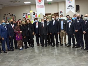 Devrek Anadolu İ̇mam Hatip Lisesinden Bilim Fuarı