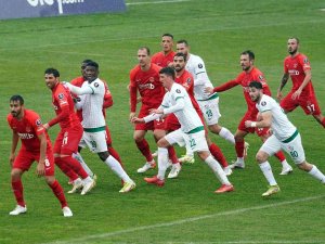 Spor Toto 1. Lig: Ümraniyespor: 4 - Bursaspor: 1