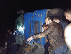 Trabzon'da Trafik Kazası 2 Yaralı