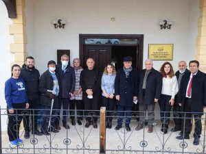 Belediye Başkanı Ekicioğlu, Engelsiz Yaşam Merkezini Ziyaret Etti