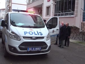Mahsur Kalan Kedi İçin Polis Ve İtfaiye Ekipleri Seferber Oldu