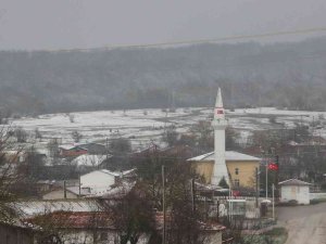 Edirne’de Sınır Köylerin Beyaz Örtüsü Havadan Görüntülendi