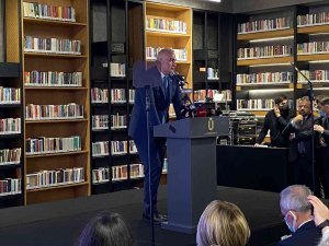 Bakan Ersoy: "Kütüphaneleri Hayatınızın Her Anında Karşınıza Çıkabilecek Şekilde Yaygınlaştırıyoruz"