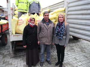 Denizli’de Çiftçilere 100 Ton Gübre Desteği