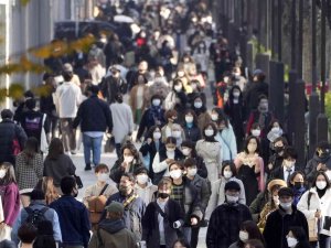 Japon Uzmanlardan “Omicron, Delta’dan Yaklaşık 4 Kat Daha Bulaşıcı” Uyarısı