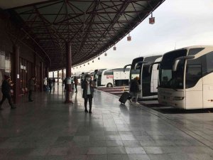 Otobüs Biletleri Uçak Fiyatlarını Yakaladı