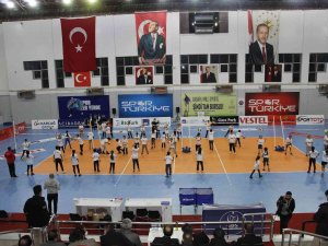Tvf Şırnak’ta Fabrika Voleybol Okulu Açtı