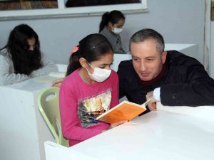 Ağrı Milli Eğitim Müdürü Kökrek, İl Merkezindeki Okulları Ziyaret Etti