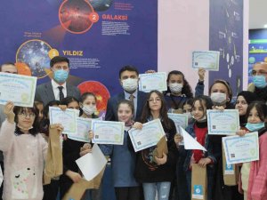 Avustralya Büyükelçiliği Destekledi, Cizre’de Kız Çocuklarına Yönelik Proje Hayata Geçti