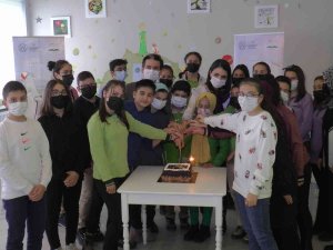 Önce Okudular, Sonra Tartıştılar