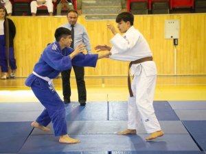 Sporcular Madalya İle Ödüllendirildi