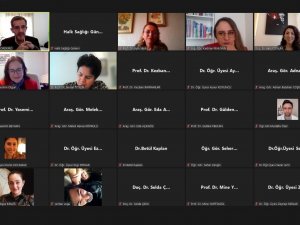 Halk Sağlığı Günleri Sempozyumuna Yoğun İlgi