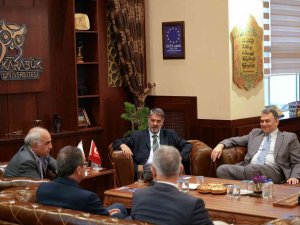 Pakistan Karakoram Uluslararası Üniversitesi’yle Akademik İş Birliği