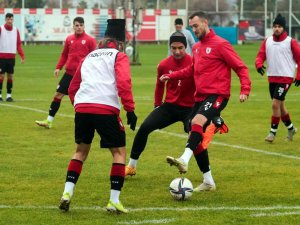 Samsunspor İle İ̇stanbulspor 39. Randevuya Çıkıyor