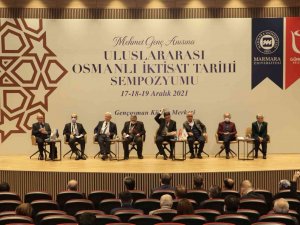 Uluslararası Osmanlı İ̇ktisat Tarihi Sempozyumu’nun İlk Oturumu Yapıldı