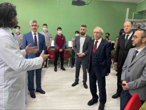 Bakan Yardımcısı Ve Genel Müdür’den Okul Ziyareti