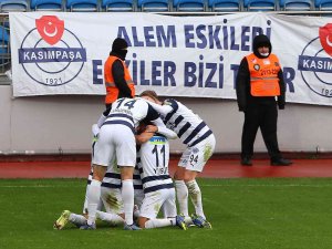 Spor Toto Süper Lig: Kasımpaşa: 1 - Sivasspor: 0 (İ̇lk Yarı)