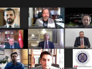 Ai̇çü’de “Uluslararası Yapay Zeka Transhümanizm Posthümanizm Ve Din Sempozyumu” Başladı