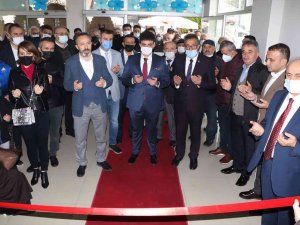 Prof. Dr. Yusuf Demir’in Oğlunun İş Yeri Dualarla Açıldı