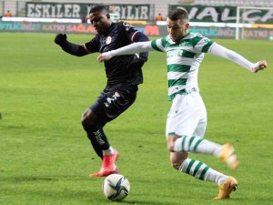 Spor Toto Süper Lig: Konyaspor: 1 - Antalyaspor: 0 (Maç Sonucu)