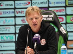 Alfons Groenendijk: “Hayal Kırıklığı Diye Tabir Edebileceğim Bir Maç”