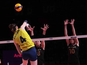 2021 Fıvb Kadınlar Dünya Kulüpler Şampiyonası: Vakıfbank: 3 - Fenerbahçe Opet: 0