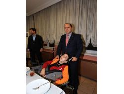 Vali Çomaktekin’den Engelli Murat’a Mevlana Sözü