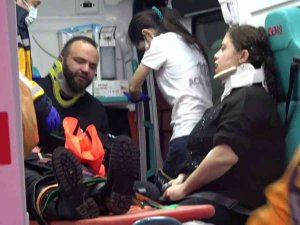 Amasya’da Tur Midibüsü Devrildi: 28 Yaralı