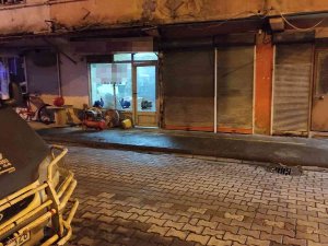 Çarşamba’da İş Yeri Kurşunlandı