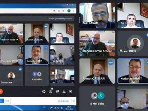 Yönetimin Gözden Geçirilmesi Toplantısı Rektör Çamsarı Başkanlığında Yapıldı