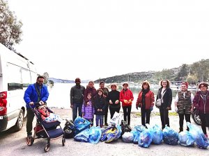 İ̇asos Mahalle Meclisi Derneği Çevre Temizliği Yaptı