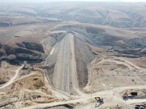 Dsi̇, Şanlıurfa-birecik Mezra Göleti Çalışmalarında Hız Kesmiyor