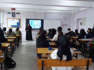 Lise Öğrencilerine Seminer Düzenlendi