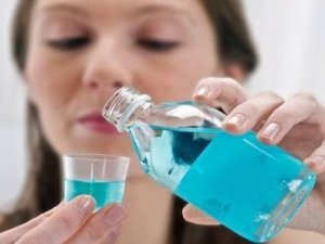 Alkollü Gargaralar Ağız Kokusu Yapıyor