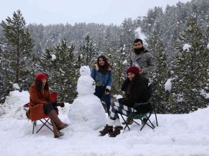 Erzincan’da Kar Ve Tipiden 37 Köy, 7 Mezra Yolu Ulaşıma Kapandı