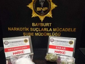 Bayburt’ta Bir Miktar Uyuşturucu Ele Geçirildi