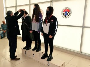 Satrançta Dereceye Girenlere Madalyaları Verildi