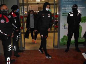 Galatasaray Adana’ya Geldi