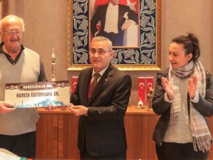 Başkan Alim Işık: "Sanat Ve Sanatçının Yanındayız"