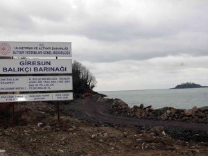 Türkiye’nin En Büyük Balıkçı Barınağının Yapımına Giresun’da Başlandı