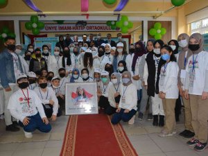 Öğrenciler Bilim Fuarında Buluşlarını Sergiledi