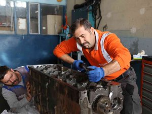 Gölbaşı Belediyesi Fen İ̇şleri Müdürlüğü 2021 Yılında Da Dur Durak Bilmedi