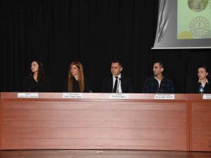 Uzmanlar "Çocuk İ̇hmal Ve İ̇stismarı Bilgilendirme” Panelinde Eğitimcilerle Buluştu